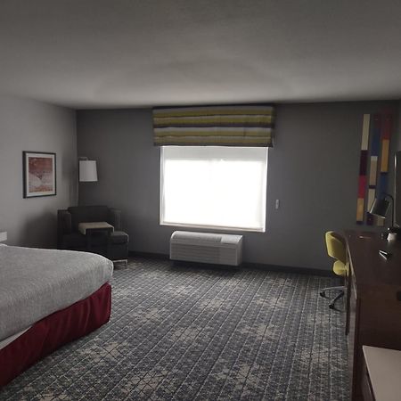 Hampton Inn & Suites Pittsburgh New Stanton Pa Extérieur photo